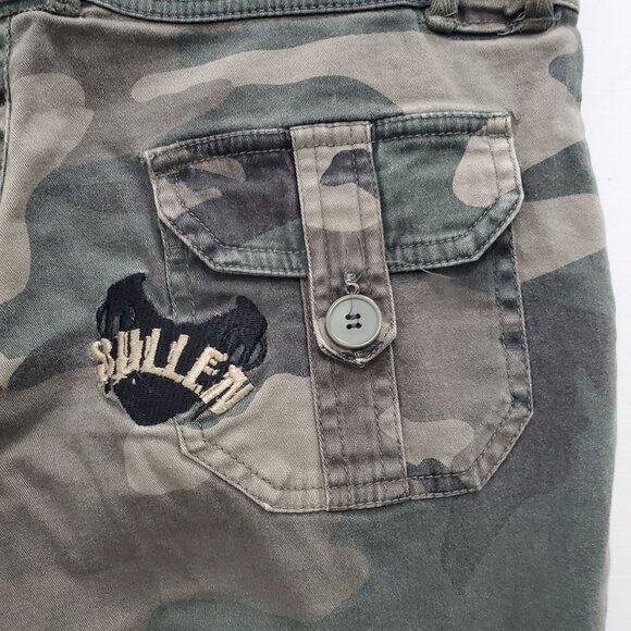 Sullen‎ Girl Junior's Y2K Green Camo Alt Grunge Punk Style Stretch Capris Size 5 - Picture 7 of 9